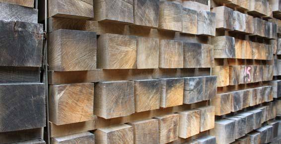 planches de bois